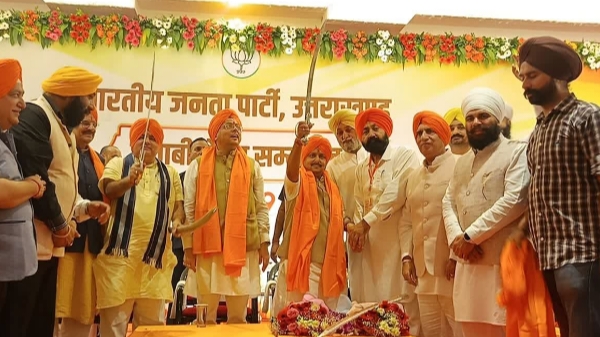 नितिन नवीन के दौरे पर छिड़ी सियासी जंग: क्या 'पंजाबी गौरव सम्मान' के जरिए तराई का किला मजबूत कर पाएगी BJP?